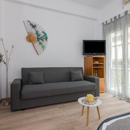 Nice Studio In Pagkrati 아테네 외부 사진