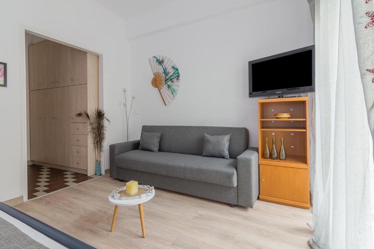 Nice Studio In Pagkrati 아테네 외부 사진